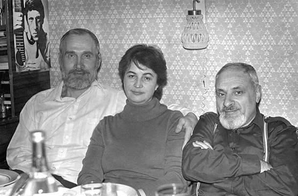 Von links: Anatolij Korjagin mit seiner Frau Halyna, Henrich Altunjan